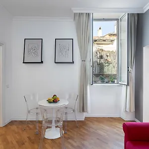 Pantheon 57 -a Pearl Experience In The Heart Of Rome